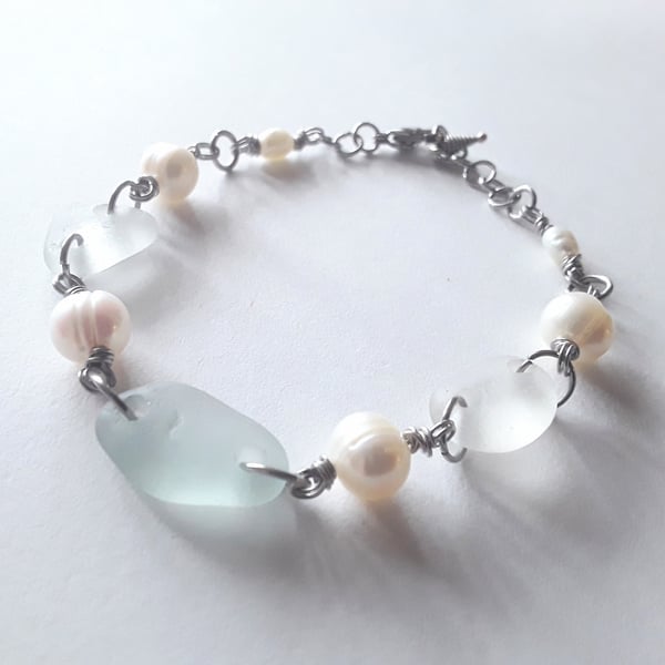 Pearl & Seaglass Linked Chain Bracelet 