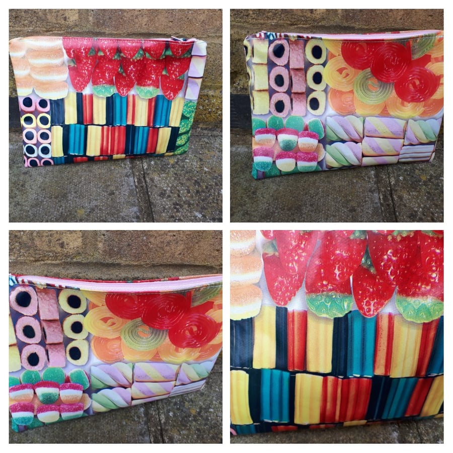 Pencil case in sweets pvc.