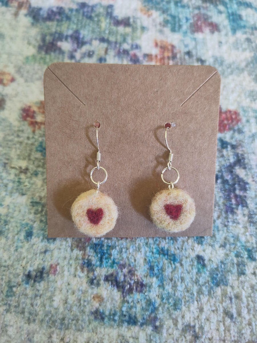 Needle-felted Jammie Dodger earrings