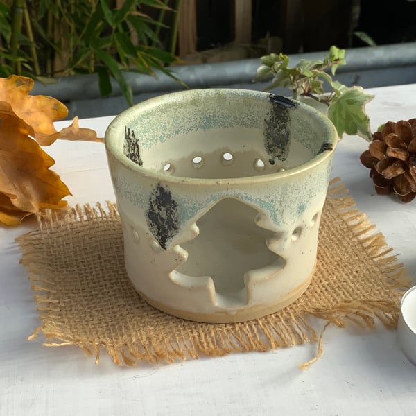 Christmas Tree Tealight Holder 