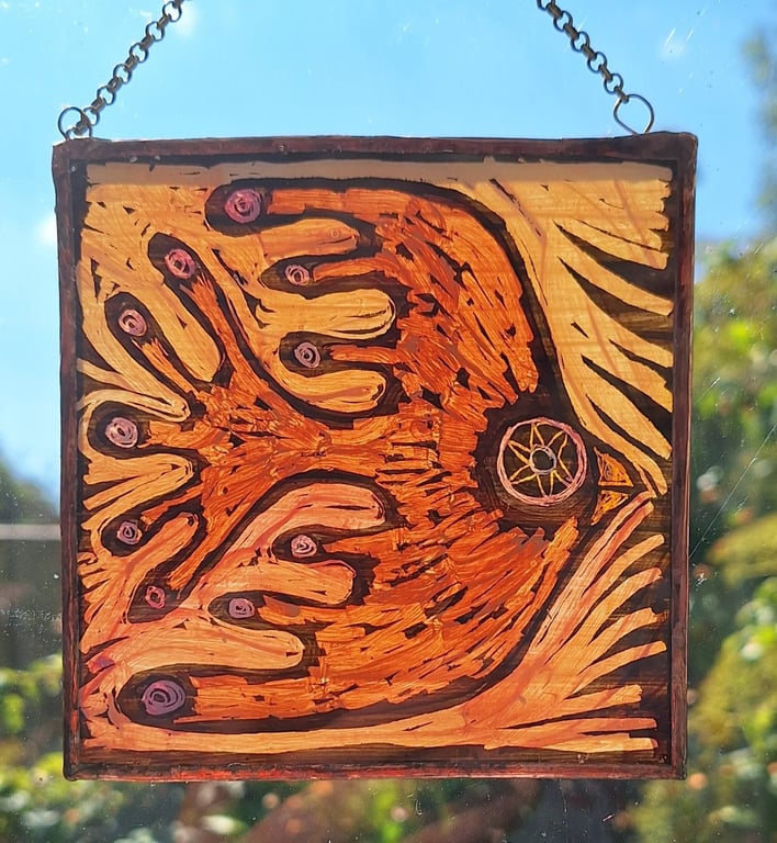 CROW SUNCATCHER WALL HANGING. HAND PAINTED BIRD. 5 x 5 inches.