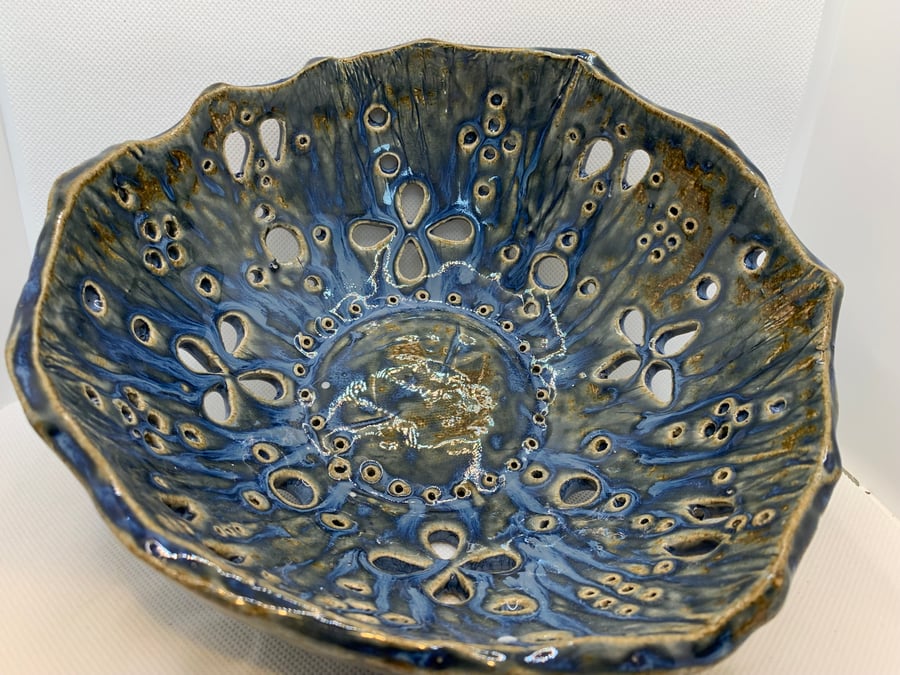 Stoneware Fruit Bowl