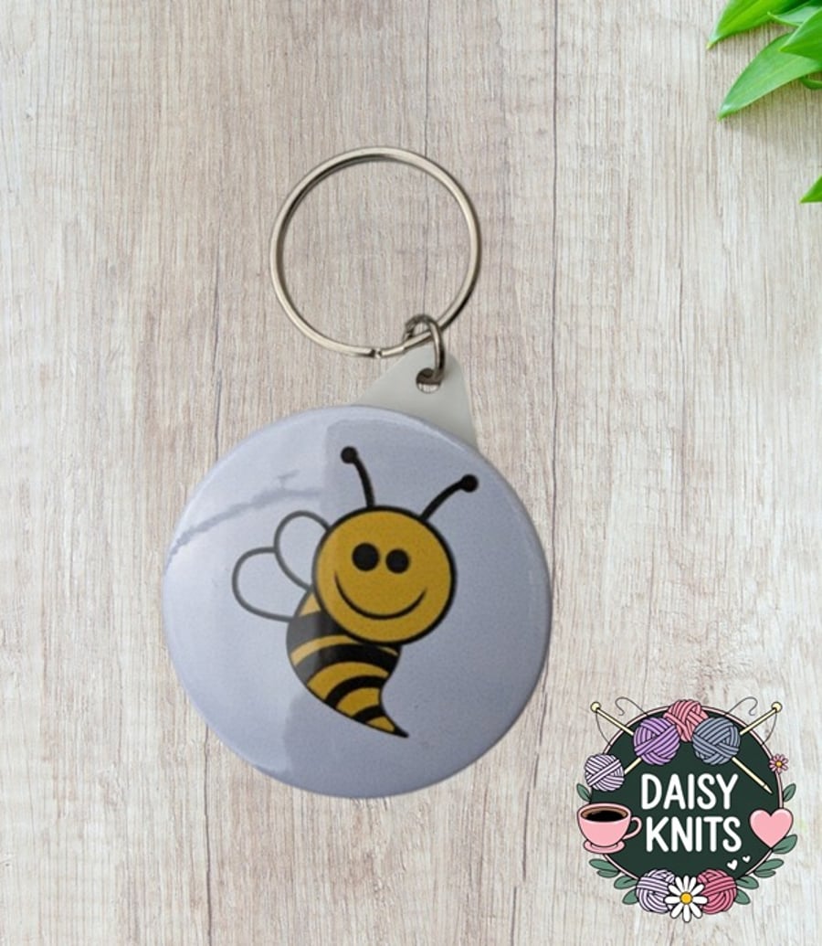 Cute Bumble Bee Keyring - Perfect Accessory for Your Keys
