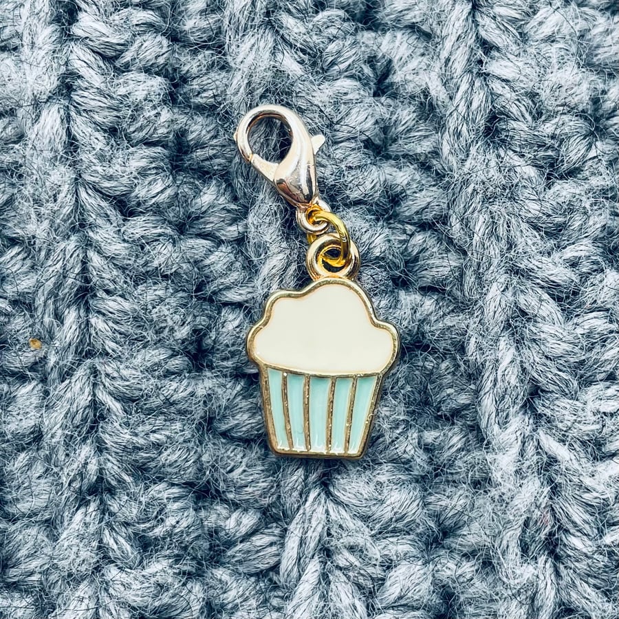 Cupcake Stitch Marker 