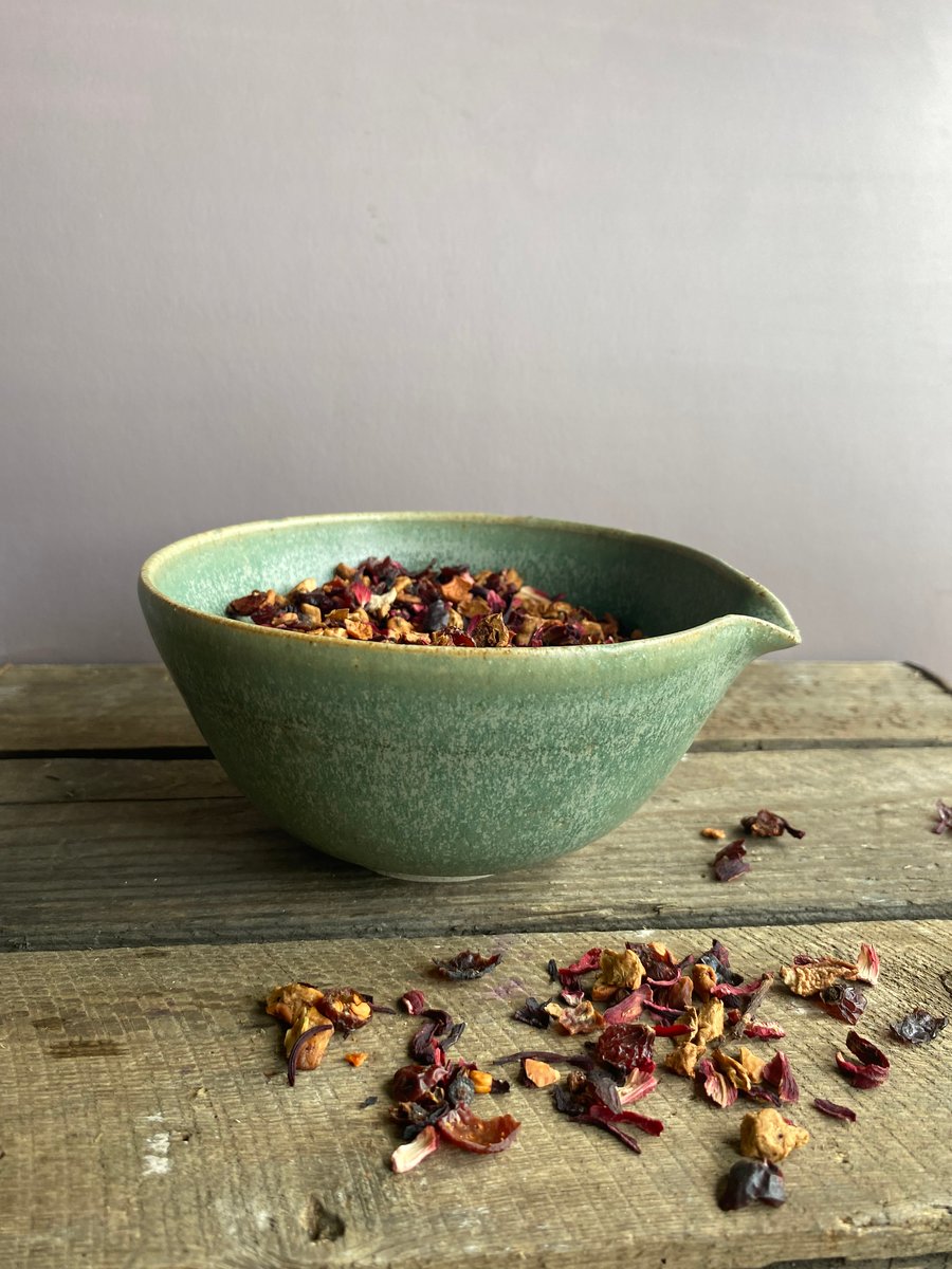 Stoneware pouring bowl