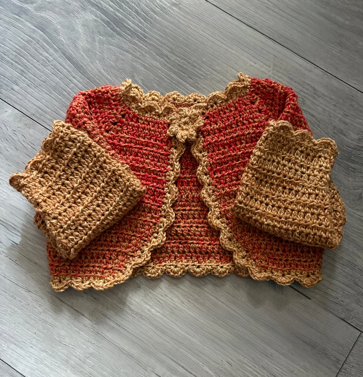Red and brown ombré Girl’s Bolero style cardigan