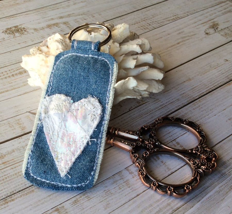 Up cycled heart embroidered keyring. 
