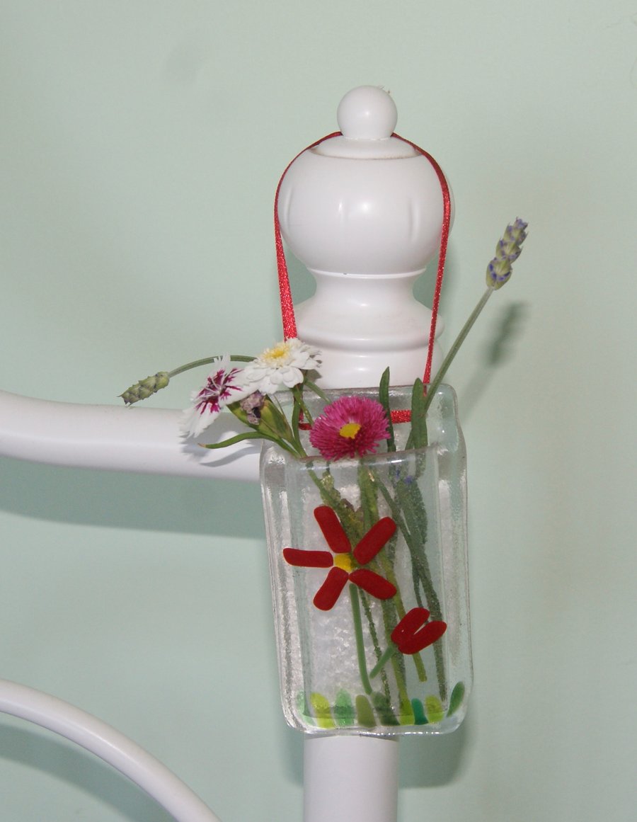 pocket posy vase