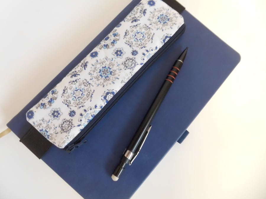  Elasticated pencil case for cover of book diary journal blue and white