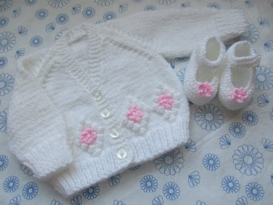 14" Newborn Diamonds & Flowers V Neck Cardigan & Shoes