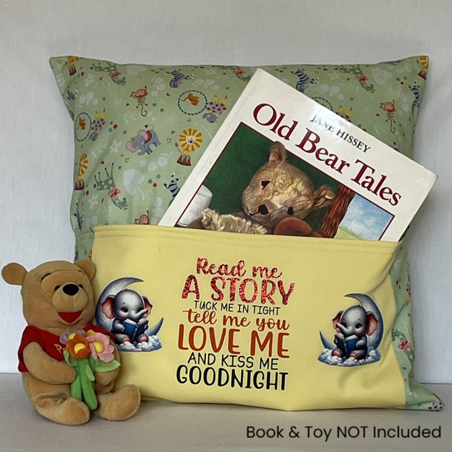 Reading Cushion ‘Read Me A Story’ 