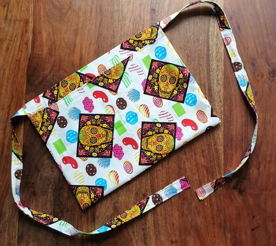 Handmade fabric peg apronpinny wearable peg bag Mexican sugar skulls & candy fab