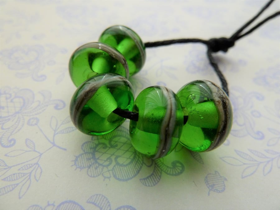 lampwork glass green wrapped bead set