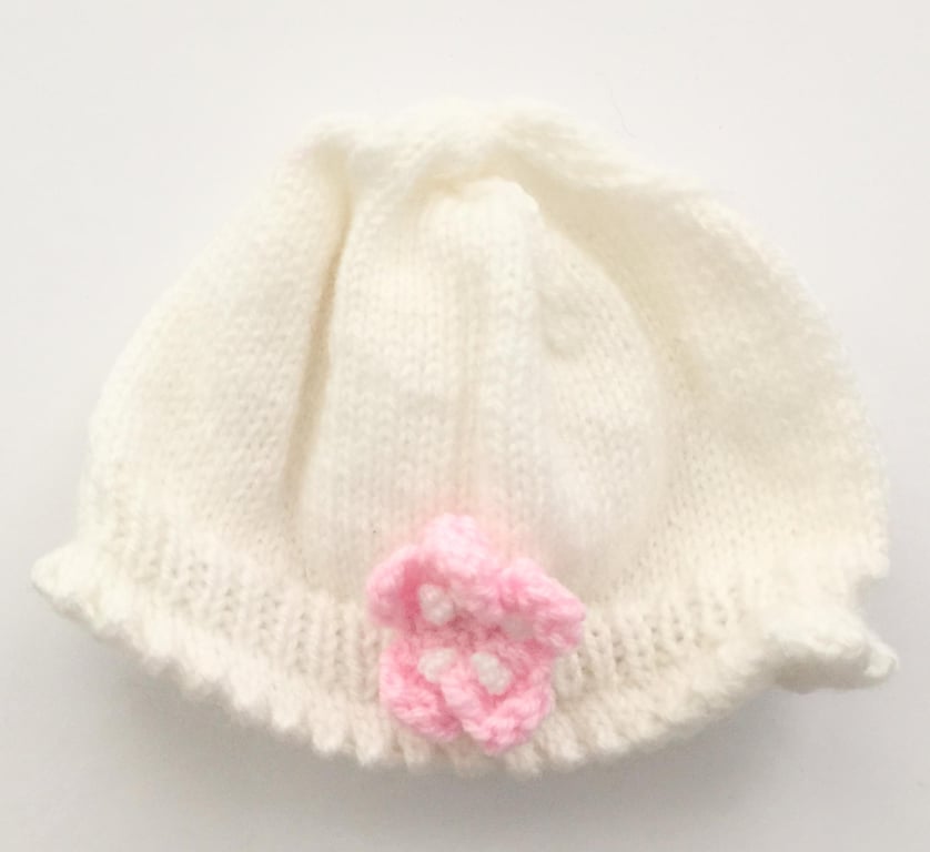 Cute White with Pink Flower Baby Hat 0-6 months - UK Free Post