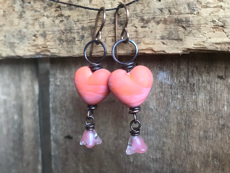 Coral Peach Glass Heart Earrings. Artisan Lampwork Earrings. Wire Work Earrings