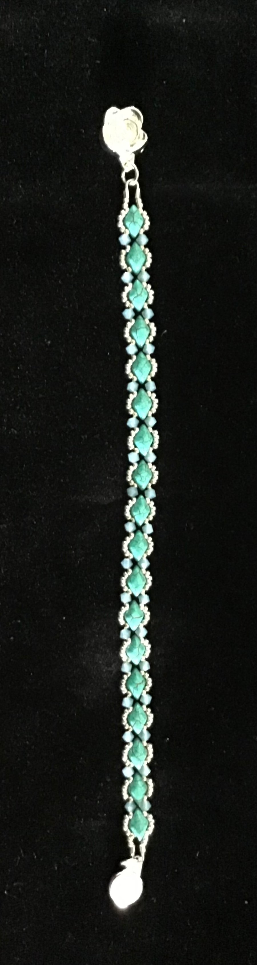 Petit point bracelet- Turquoise