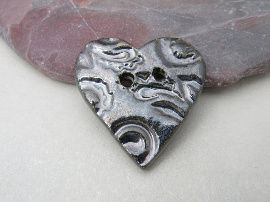 Medium Metallic Silver Brocade Texture Heart Shaped Ceramic Button