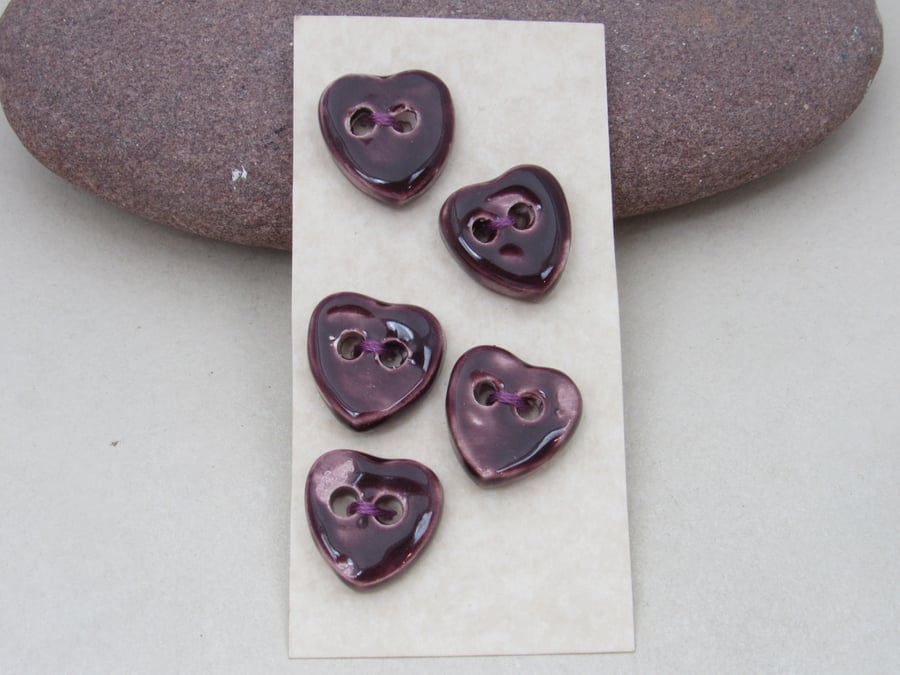 5 Small Heart Shaped Dark Aubergine Ceramic Buttons