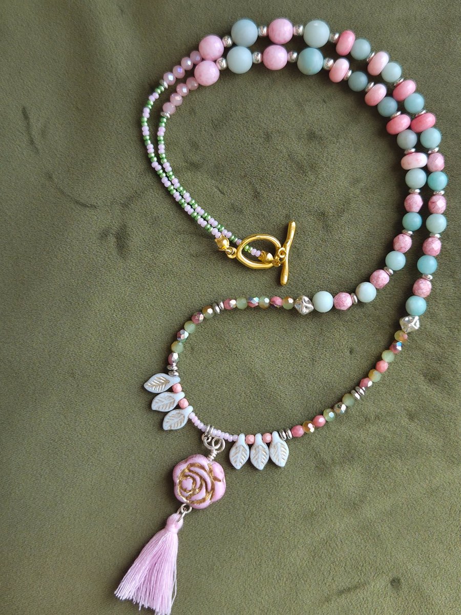 Long 31 Inch Beaded Ocean Tassel Necklace – Pink Rose Pendant with Natural Gemst