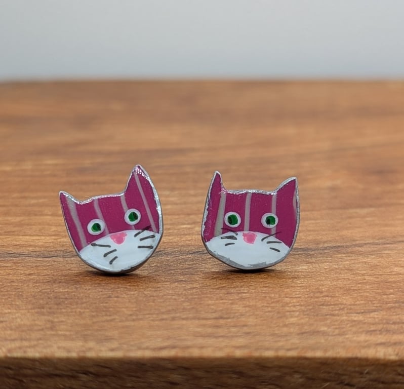 Pink striped cat stud earrings