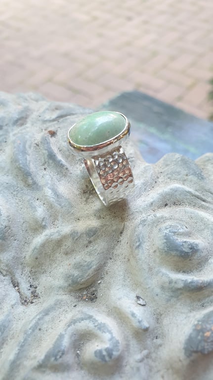 Beautiful Artisan Sterling Silver 925 Textured Wide Ring With Natural Prehnite S