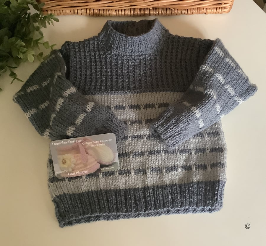 Designer Baby Boy's Cosy Soft Knitted Jumper  9 - 18  months 