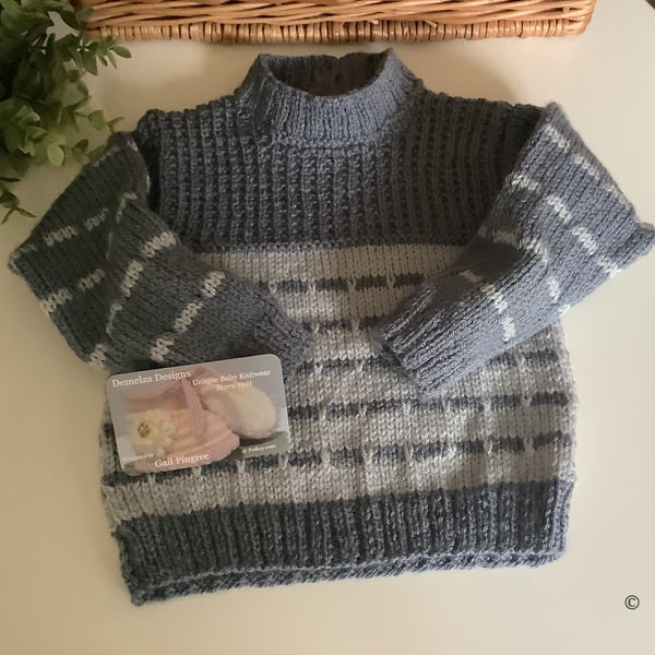 Baby Boy's Cosy Soft Knitted Jumper  9 - 18  months 