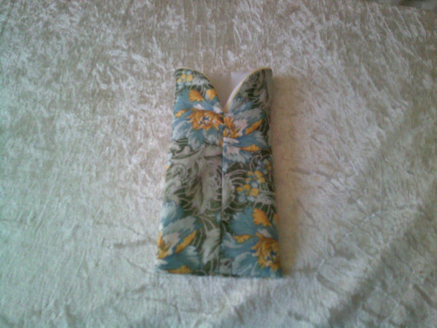 Grey, Blue and Yellow Flowers Glasses Case