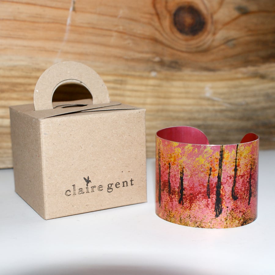 Abstract woodland cuff