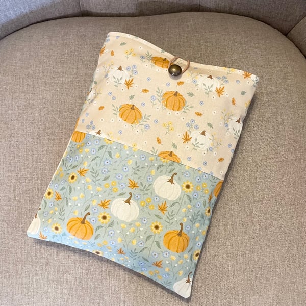 Autumnal Pumpkin Book Sleeve
