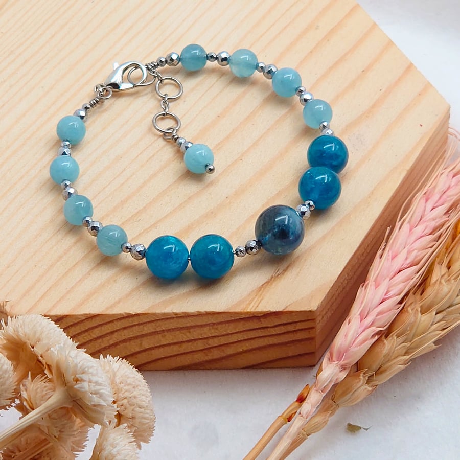 Healing Crystal Bracelet Elastic Bangle Aquamarine & Apatite 