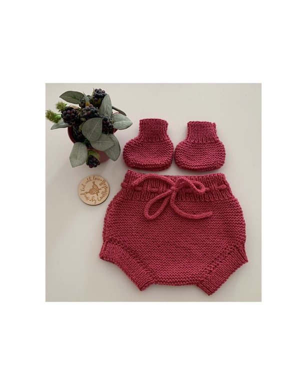 Made To Order Handknitted Clover Baby Shorts & Booties Set 5 sizes. Any colour.