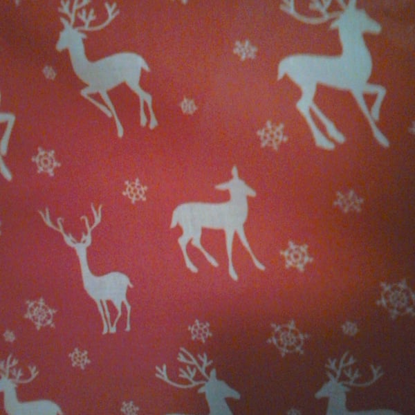 Xmas fabric red with deer - fat quarter or per metre lengths