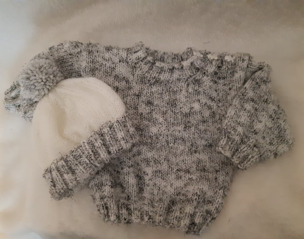 Baby Boys Jumper with matching Hat