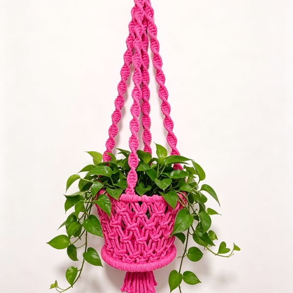 FREE UK DELIVERY – Vibrant Hot Pink Macramé Plant Hanger