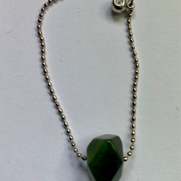 Green quartz Dangly Earrings 