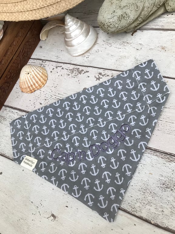 Dog bandana Anchors Cap'n Doggo