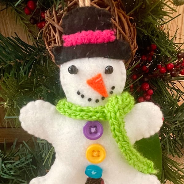 Felt snowman with green scarf 