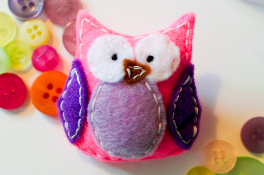Handmade Felt Owl Brooch - Bird Brooch - Cute Pink and Purple Owl