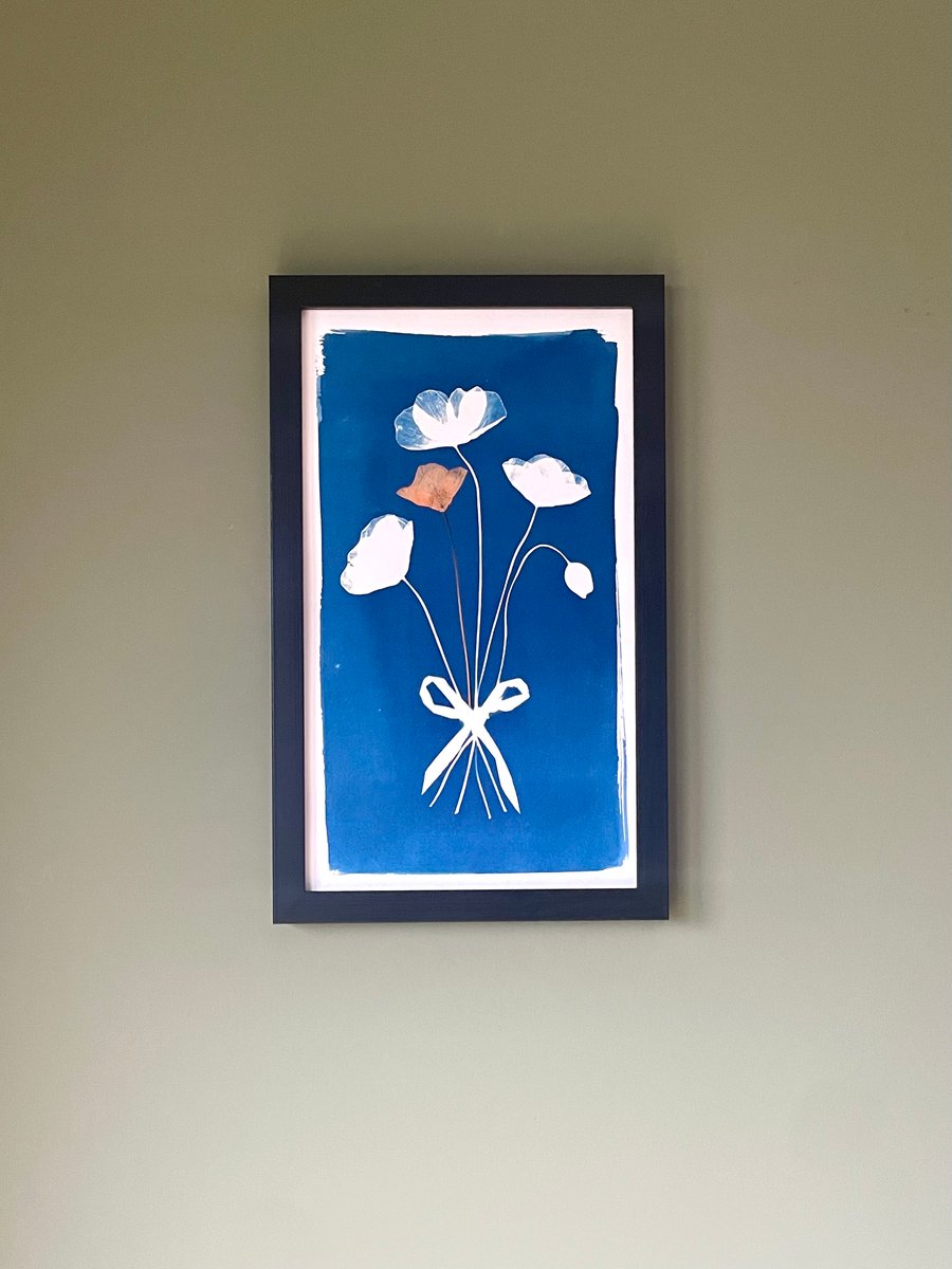 A Posy of Poppies with Pressed Flower