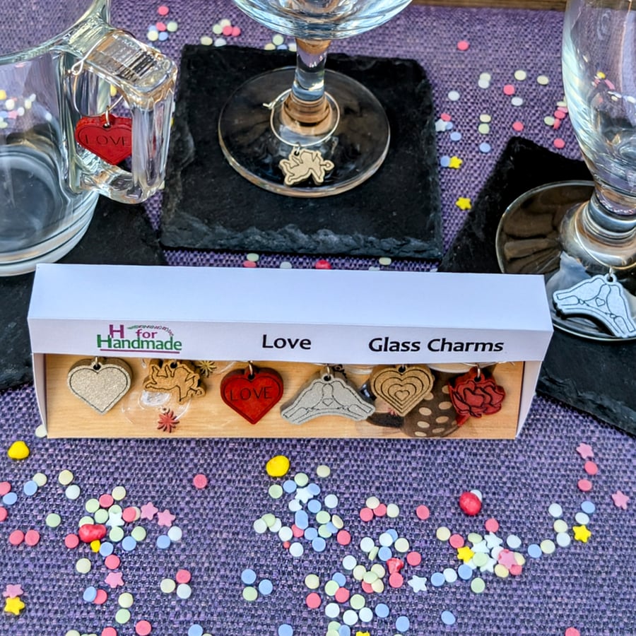 Love Glass Charms to keep track of your beverage - set of 6