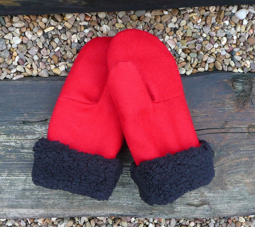 Red british wool tweed mittens black sherpa fleece lined ladies gloves