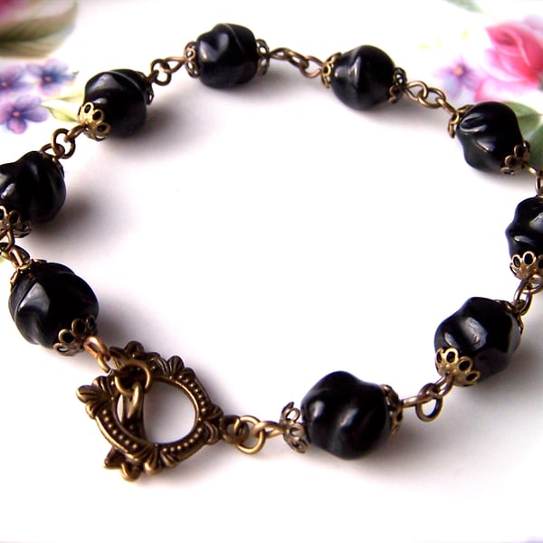 Black Beaded Bracelet, Delicate Women's Handmade Vintage Style Bracelet, Gift