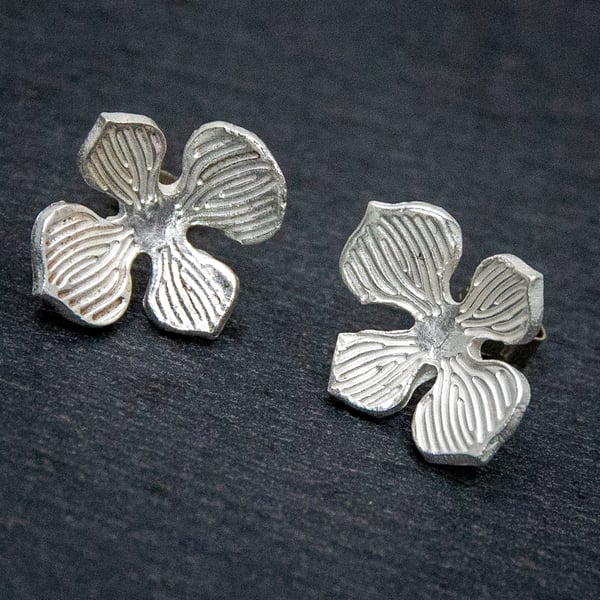Flower Stud Earrings (FSS9)