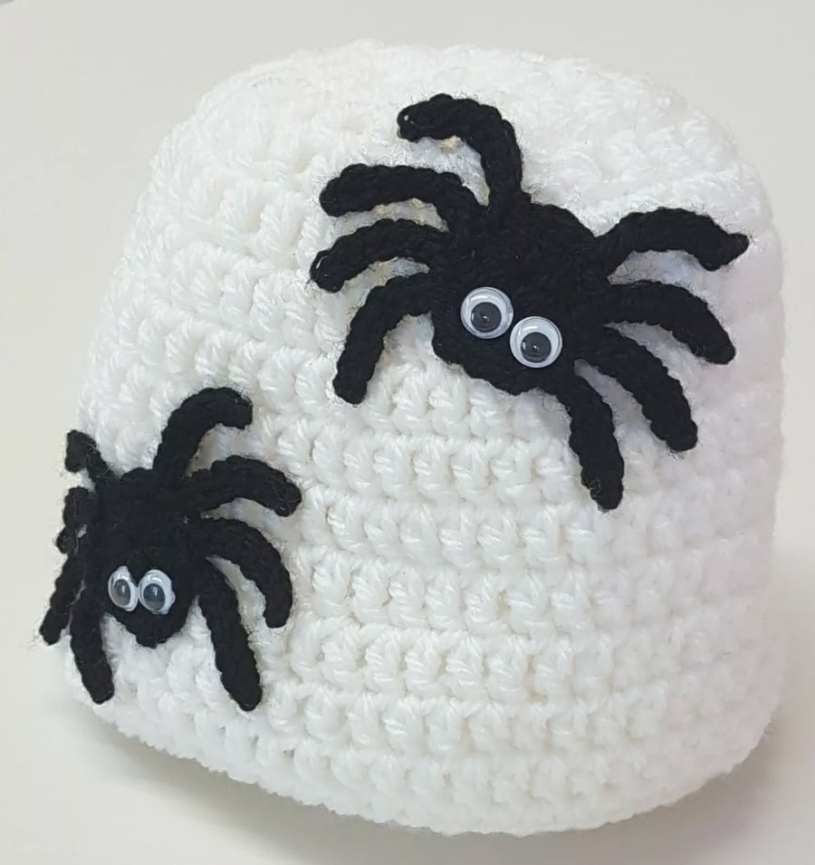 Hand crochet baby beanie hat with spiders 6 - 12 months 