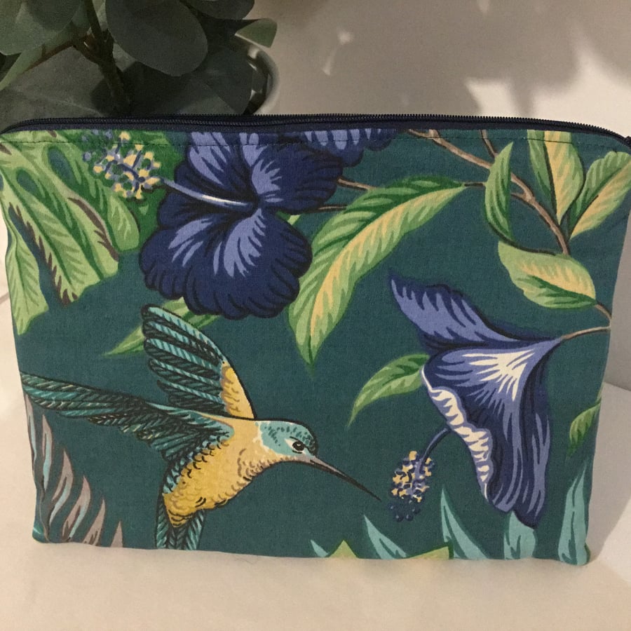  Travel Pouch Tropical Fabric Padded Pouch IPad Sleeve 