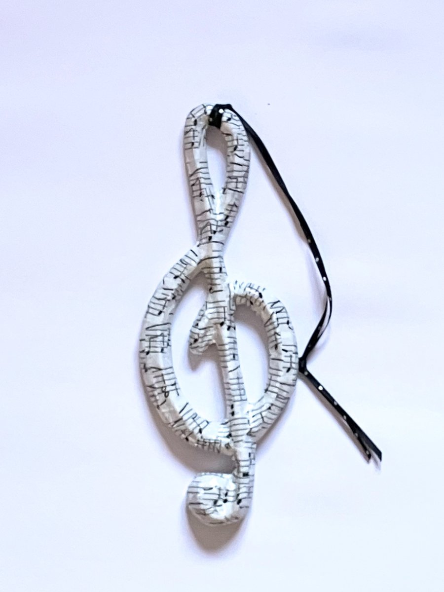 Hanging decopatch musical note 