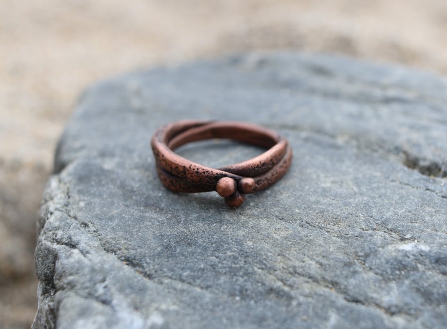Copper Shoreline ring in size Q