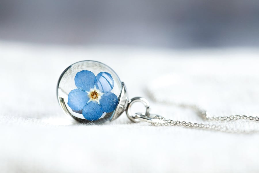 Tiny Forget Me Not Necklace Pressed Flowers Globe Gifts For Her Memorial Necklac