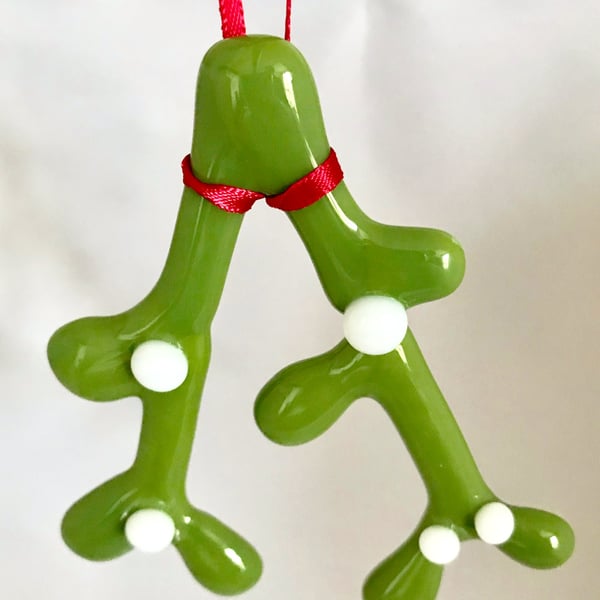 Fused Glass Mistletoe Decoration 